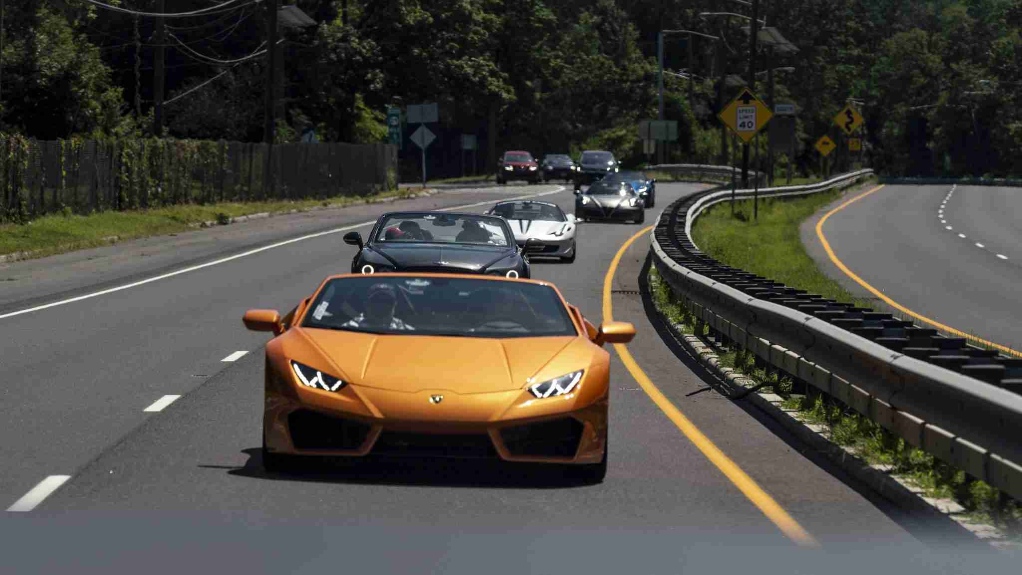 Decreto Fiscale rimane il superbollo per le auto sopra i 185kW GosuMania Amazon regala 5 euro a chi utilizza i punti di ritiro Amazon Hub come ottenerli GosuMania